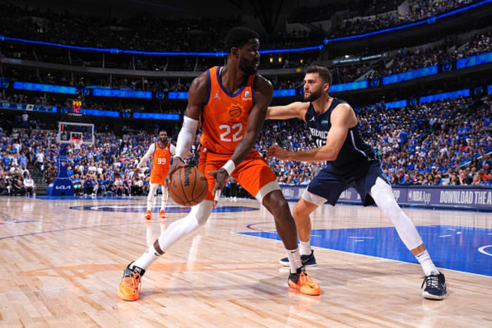 gettyimages-1240548842-594x594